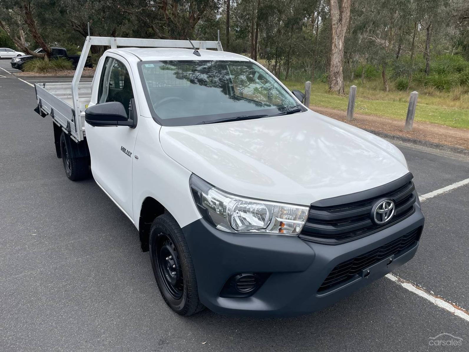 Toyota Hilux Workmate Auto 4x2